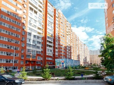Продаж 1к квартири 45 кв. м на мас. Радужний • ID 35051644