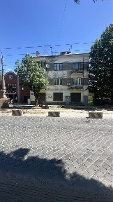 Оренда; Чернівці; Приміщення; фасад; вул. Головна 157