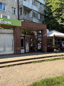 Оренда, ФАСАДНОГО приміщення, Комарова (Скальда)