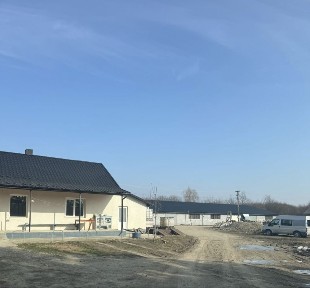 Здача складськ. приміщен. :напрямок траси мамаівці ближче до Чернівців