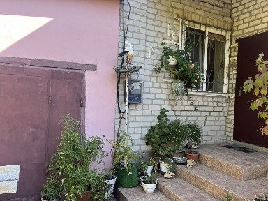 Продаж будинку вул. Адмірала Макарова