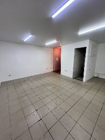 Продам приміщення в центрі