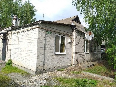 Будинок с. Червонокам'яне, 25км від Дніпра, можливо по 
