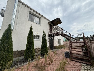 Продам отель склад боксы логистика СТО 2500 м2 Подворки Холодная гора