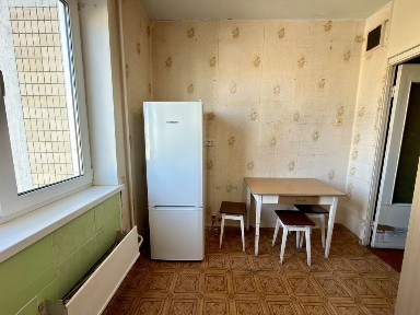 2 кімнатна квартира з газом, Троєщина, Деснянський район, вільна!