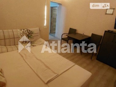 Продаж 2к квартири 43 кв. м на вул. Гімназична • ID 35052160