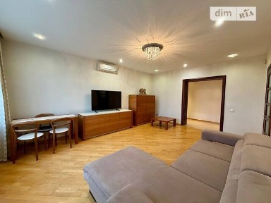 Довготривала оренда 3к квартири на вул. Окружна 8 • ID 35053828