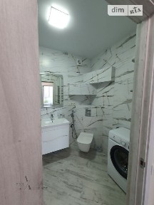 Довготривала оренда 2к квартири на вул. Подільська 10/4 • ID 35052799