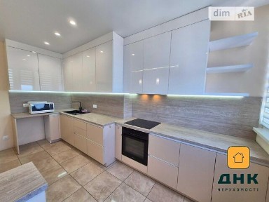Продаж 1к квартири 46 кв. м на вул. Академіка Корольова 50 • ID 35054206