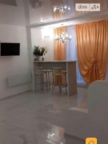 Продаж 1к квартири 47 кв. м на вул. Літературна 10 • ID 35054193