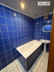 Продаж 3к квартири 58 кв. м на вул. Старий Поділ • ID 35054104