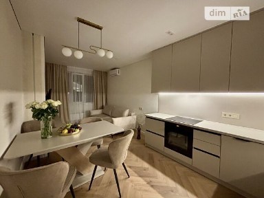 Продаж 1к квартири 60 кв. м на вул. Загорівська 25 • ID 35053078