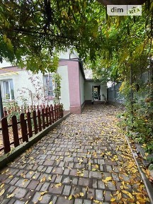 Продаж 1 поверхового будинку з верандою і ділянкою на 7 соток, 79 кв. м, 5 кімнат, на вул. Броньова • ID 35053040