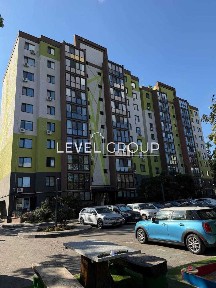 Продаж 1-кімнатної квартири 50 м², Садова вул., 45Б
