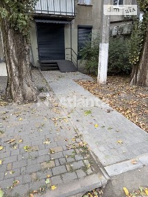 Продаж комерційного приміщення на вул. Космонавтів, площа 33.3 кв. м • ID 35055672
