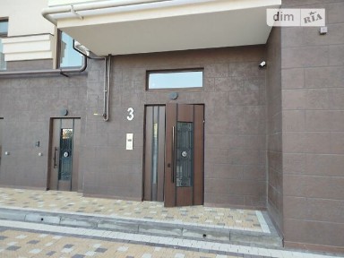 Продаж 2к квартири 90.2 кв. м на вул. Садова (Центр) 25 • ID 35055926