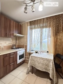 Продаж 1к квартири 30 кв. м на вул. Кам'янецька • ID 35055232