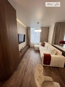 Продаж 3к квартири 104 кв. м на вул. Краснова 1Д, кв. 473 • ID 35055090