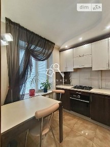 Продаж 2к квартири 44.8 кв. м на вул. Тесленка 12 • ID 35054140