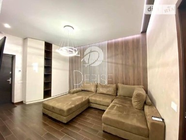 Продаж 2к квартири 56 кв. м на вул. Коновальця Євгена 34 • ID 35054938