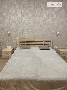 Продаж 2к квартири 60 кв. м на вул. Набережна Перемоги 44 • ID 35054871