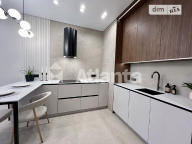Продаж 2к квартири 67 кв. м на вул. Генуезька • ID 35054840