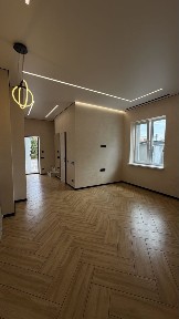 Продам 2-кімнатну квартиру з ремонтом у клубному будинку. Новобудова. Лелеківка.