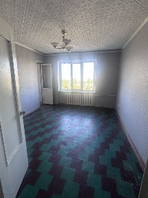 Продється двокімнатна квартира