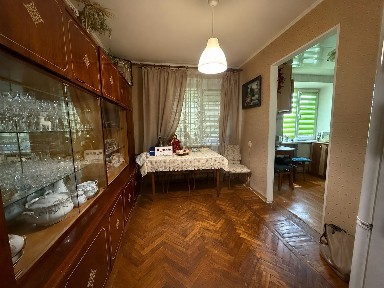 Продаж 4-х кімнатної квартири р-н Старого автовокзалу