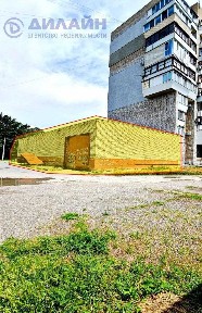 Офисно-торговое помещение на Космосе, с внутренней рампой