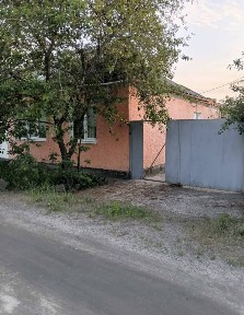 Продам полвину будинку. Р-н Лелеківка. Окремий двір