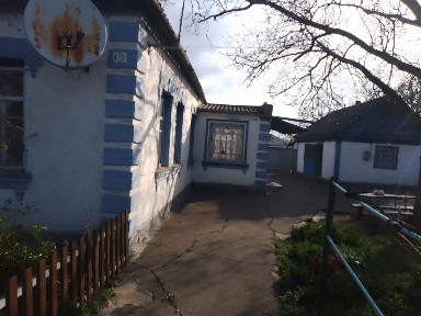 Продам будинок в центр м. Помічній Новоукраїнсткий р-н, 14200$