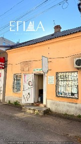 Продаж комерційного приміщення з окремим входом на вул. Пашутіна 57кв. м.