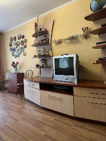 Продаж затишної 3-кімнатної квартири з двома балконами!