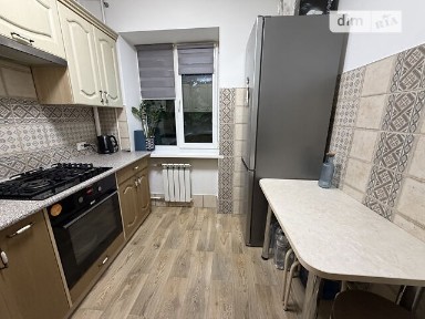 Продаж 1к квартири 30 кв. м на вул. Золота 5 • ID 35056559