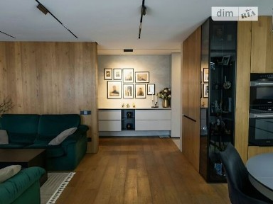 Продаж 3к квартири 116 кв. м на вул. Генерала Мирона Тарнавського • ID 35055904