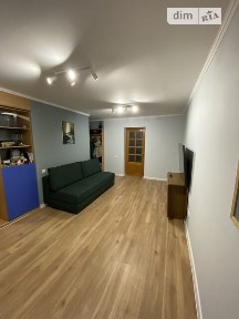 Довготривала оренда 2к квартири на вул. Миру 7 • ID 35058002