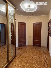 Продаж 3к квартири 127 кв. м на вул. Інглезі 49 • ID 35057392