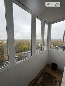Продаж 1к квартири 34 кв. м на вул. Дубенська 44 • ID 35057403