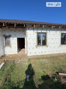 Продаж 1 поверхового будинку 104 кв. м, 3 кімнати, на вул. Молодіжна • ID 35057122