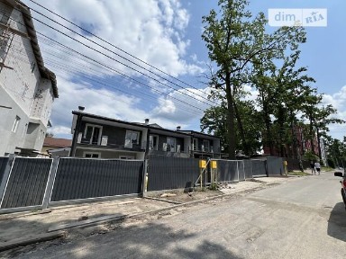 Продаж 2 поверхового таунхауса з ділянкою на 1.55 сотки, 124 кв. м, 3 кімнати, на вул. Висока • ID 35058568