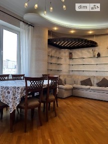 Продаж 4к квартири 139.5 кв. м на вул. Срібнокільська 14А • ID 35059214