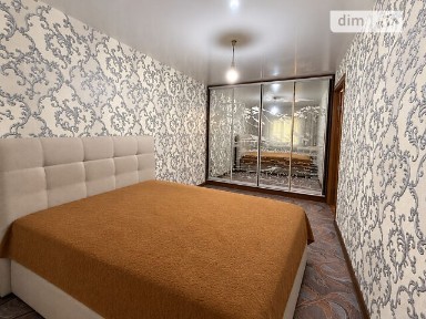 Продаж 3к квартири 55.3 кв. м на вул. Сергія Слисаренка 8, кв. 64 • ID 35058901