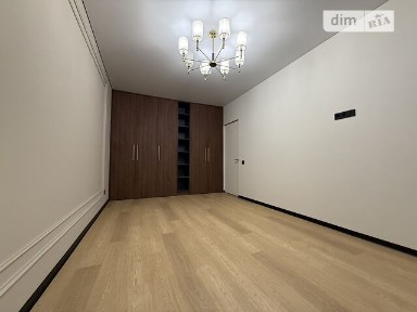 Продаж 2к квартири 57 кв. м на вул. Княгинин 44 • ID 35056673