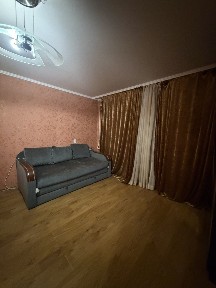 Здається 1,5 кімн. Кв. Вул. Лавріщева