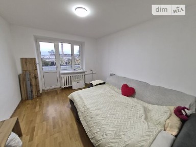 Продаж кімнати 40 кв. м на вул. Лозовецька 20 • ID 35061773