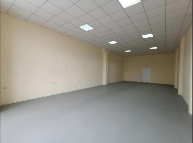Офіс 261м2, опалюється, біля метро