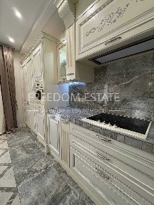 228тыс. $ Премиальная квартира в центре 160 м2. Три спальни/ Новострой