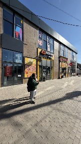 Оренда приміщення 10 кв. м в топовій локації на Крошні. Зупинка, пішохідний перехід.