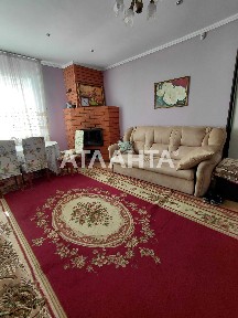 Капітальний будинок у Кошарах